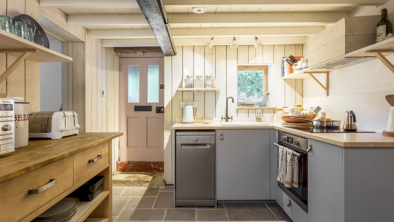 argentor-cottage-kitchen